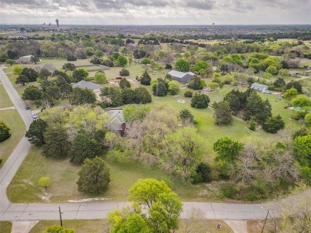 305 Cedar Hill Circle, Lowry Crossing, TX 75407