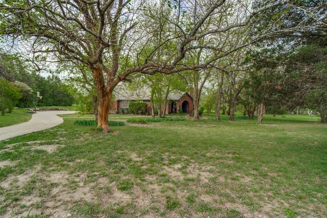305 Cedar Hill Circle, Lowry Crossing, TX 75407