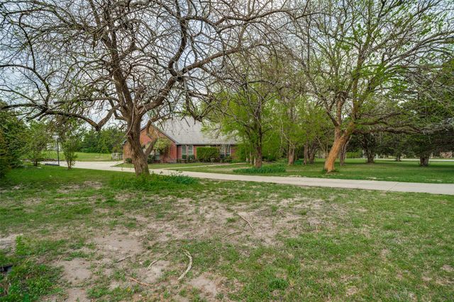 305 Cedar Hill Circle, Lowry Crossing, TX 75407