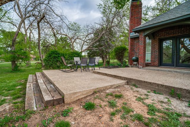 305 Cedar Hill Circle, Lowry Crossing, TX 75407