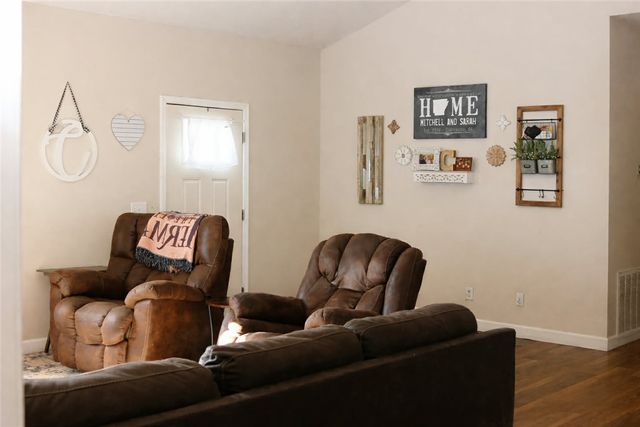 235 Private Road 2572, Lamar, AR 72846