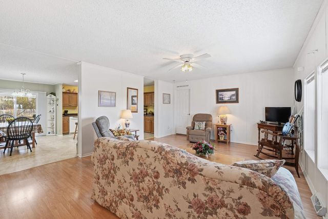 15 Crows Loop, Morrilton, AR 72110