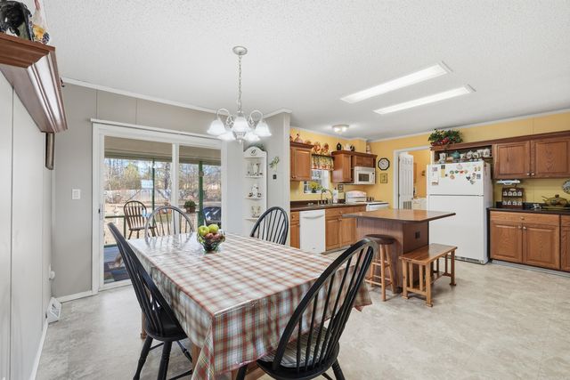 15 Crows Loop, Morrilton, AR 72110