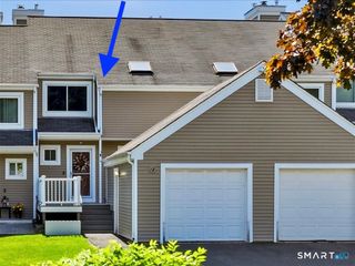 32 Jerimoth Drive 32, Branford, CT 06405