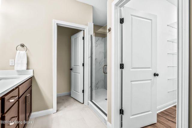 3700 Scarlet Oak Ln, La Grange, KY 40031