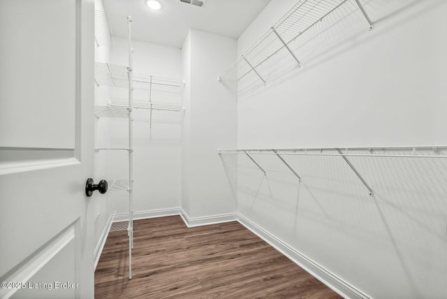 3700 Scarlet Oak Ln, La Grange, KY 40031