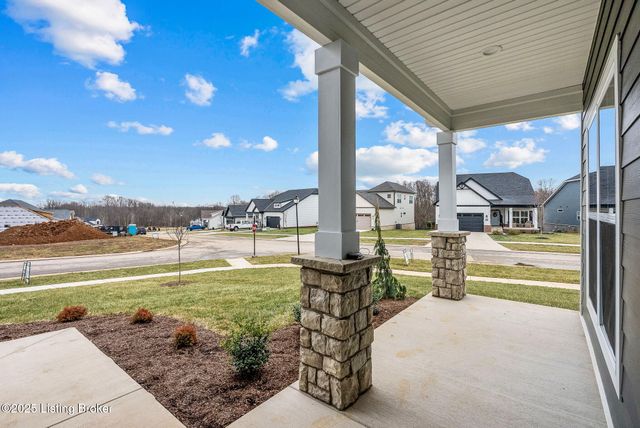 3700 Scarlet Oak Ln, La Grange, KY 40031