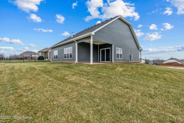 3700 Scarlet Oak Ln, La Grange, KY 40031