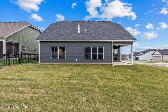 3700 Scarlet Oak Ln, La Grange, KY 40031