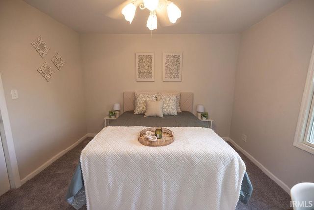 802 W 13th Street, Muncie, IN 47302