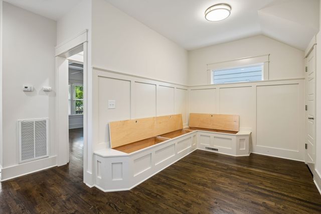 5200 Kentucky Ave, Nashville, TN 37209
