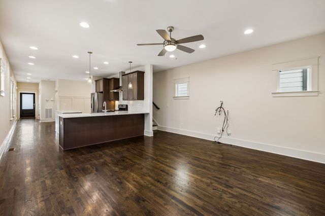 5200 Kentucky Ave, Nashville, TN 37209