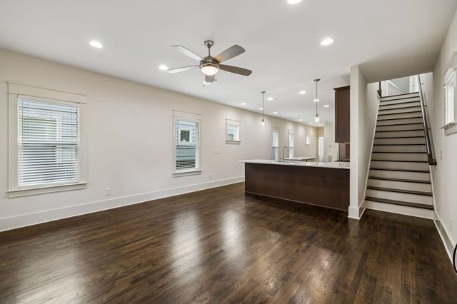 5200 Kentucky Ave, Nashville, TN 37209