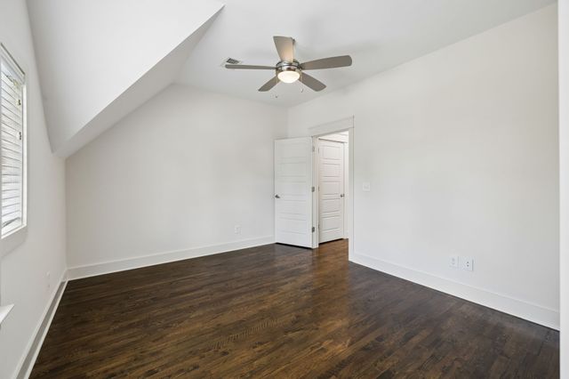 5200 Kentucky Ave, Nashville, TN 37209
