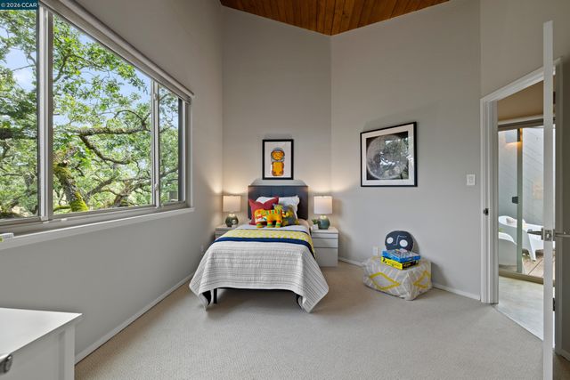2 Leeward Glen, Lafayette, CA 94549