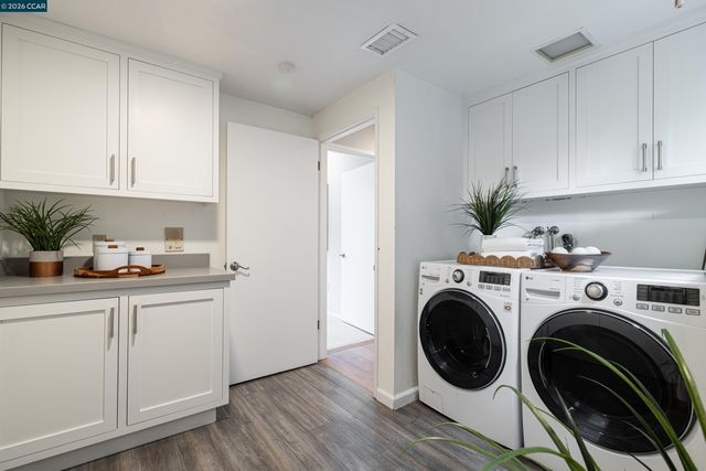 2 Leeward Glen, Lafayette, CA 94549