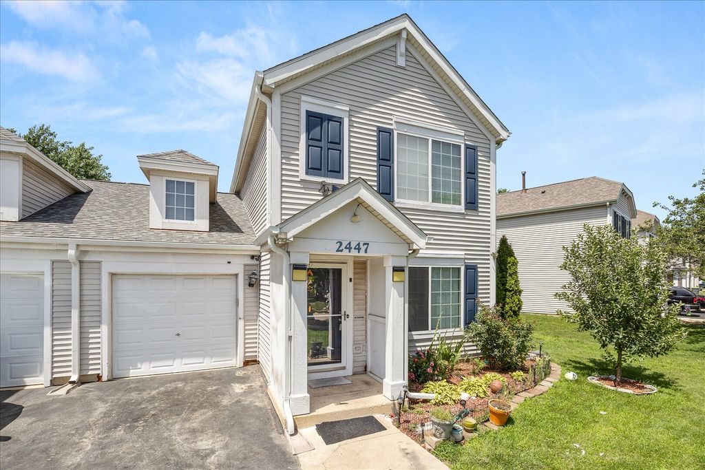 2447 Mayfield Drive, Montgomery, IL 60538