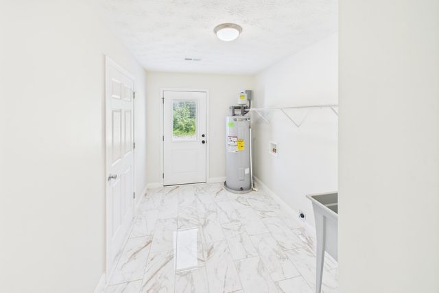 3521 Cabin Creek Road, London, KY 40741