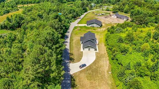 3521 Cabin Creek Road, London, KY 40741