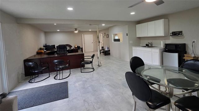 13330 FORT KING ROAD, Dade City, FL 33525