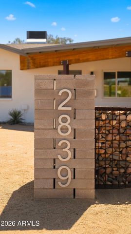 2839 E SIERRA Street, Phoenix, AZ 85028