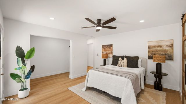 2839 E SIERRA Street, Phoenix, AZ 85028