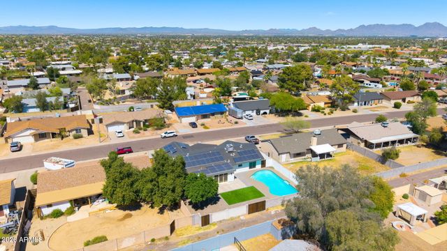 2839 E SIERRA Street, Phoenix, AZ 85028