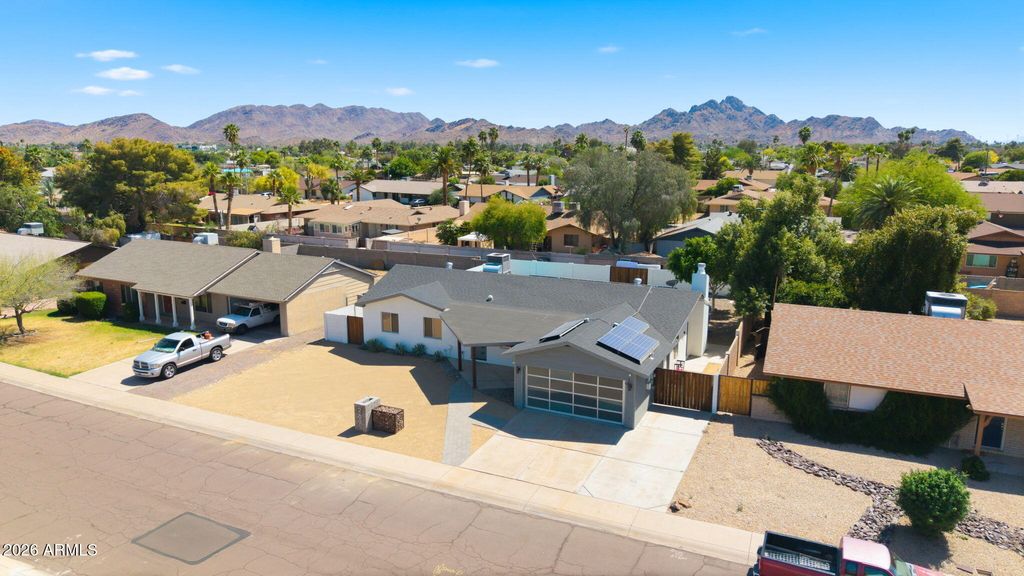 2839 E SIERRA Street, Phoenix, AZ 85028 — photo 4