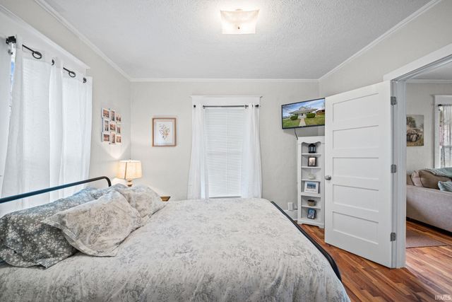 854 S 1st Street, Frankfort, IN 46041