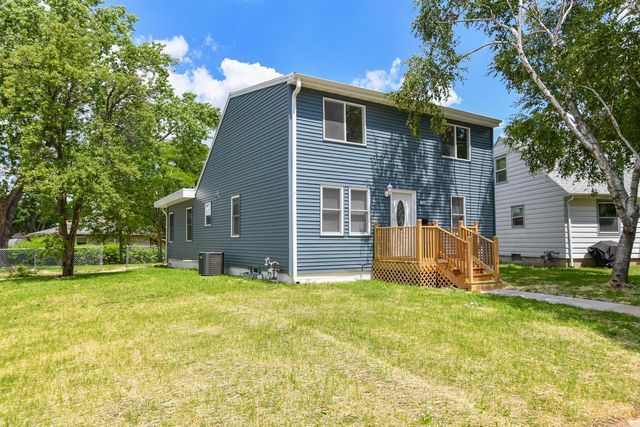 9724 W Melvina STREET, Milwaukee, WI 53222