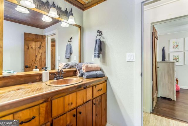 317 North Pine Road, Ellijay, GA 30536