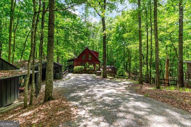 317 North Pine Road, Ellijay, GA 30536