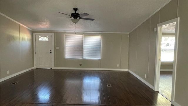 117 Green Mountain DR, Cedar Creek, TX 78612
