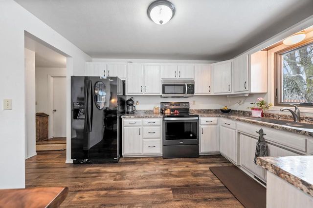 810 FLAMBEAU PLACE, De Pere, WI 54115