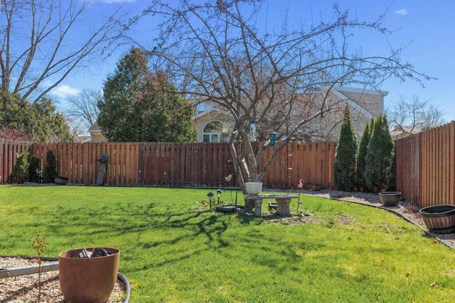 810 FLAMBEAU PLACE, De Pere, WI 54115