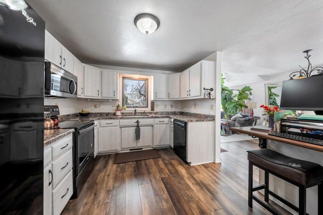 810 FLAMBEAU PLACE, De Pere, WI 54115