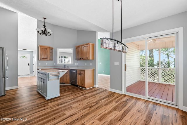 260 Queens Cove Way, Carthage, NC 28327