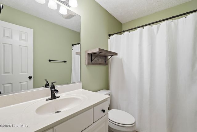 260 Queens Cove Way, Carthage, NC 28327