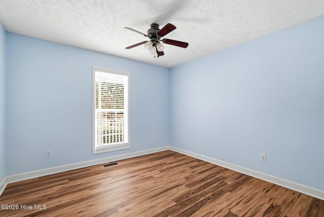 260 Queens Cove Way, Carthage, NC 28327