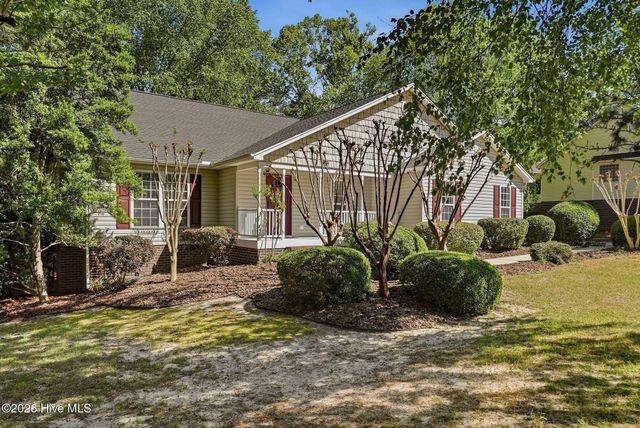 260 Queens Cove Way, Carthage, NC 28327