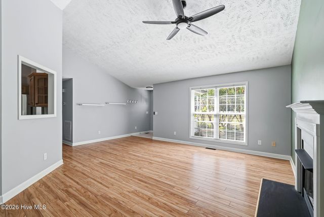 260 Queens Cove Way, Carthage, NC 28327