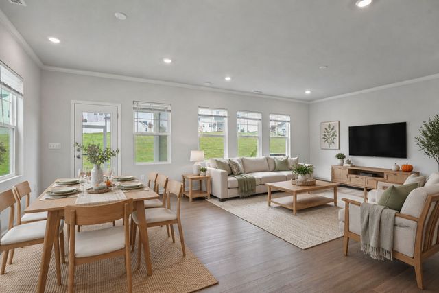 261 Eden View Bend, Raleigh, NC 27610