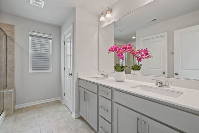 261 Eden View Bend, Raleigh, NC 27610