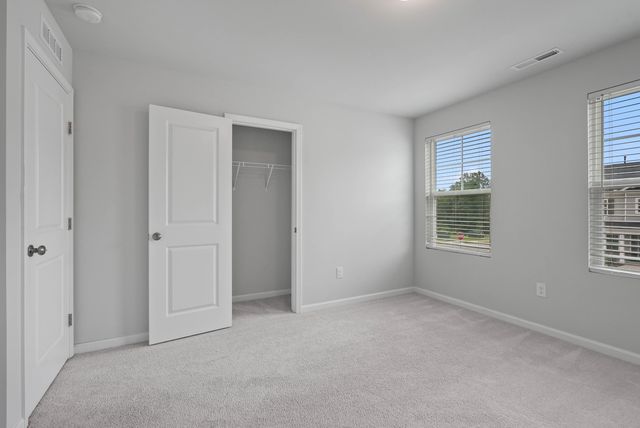 261 Eden View Bend, Raleigh, NC 27610