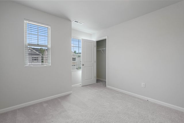 261 Eden View Bend, Raleigh, NC 27610