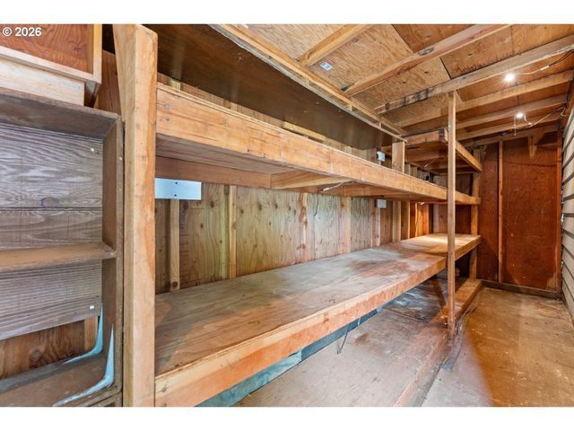 3825 Se 166TH Ct, Portland, OR 97236