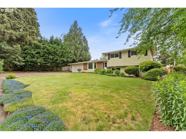 3825 Se 166TH Ct, Portland, OR 97236