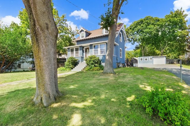 121 Bridge St, Beverly, MA 01915