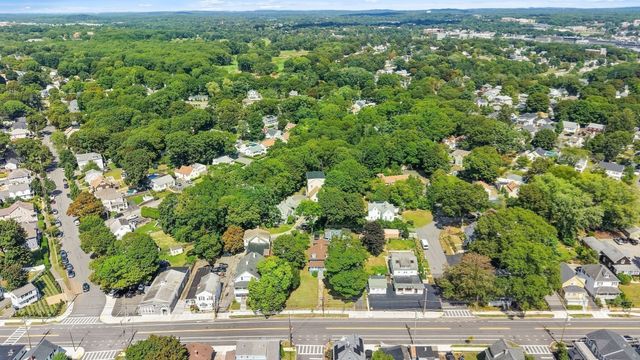 121 Bridge St, Beverly, MA 01915