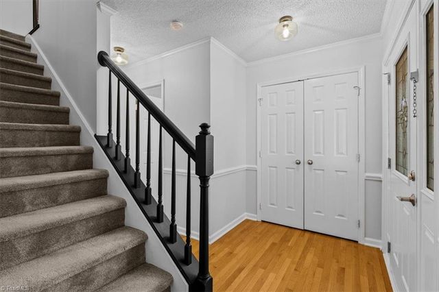 3201 Quail Run Drive, High Point, NC 27265